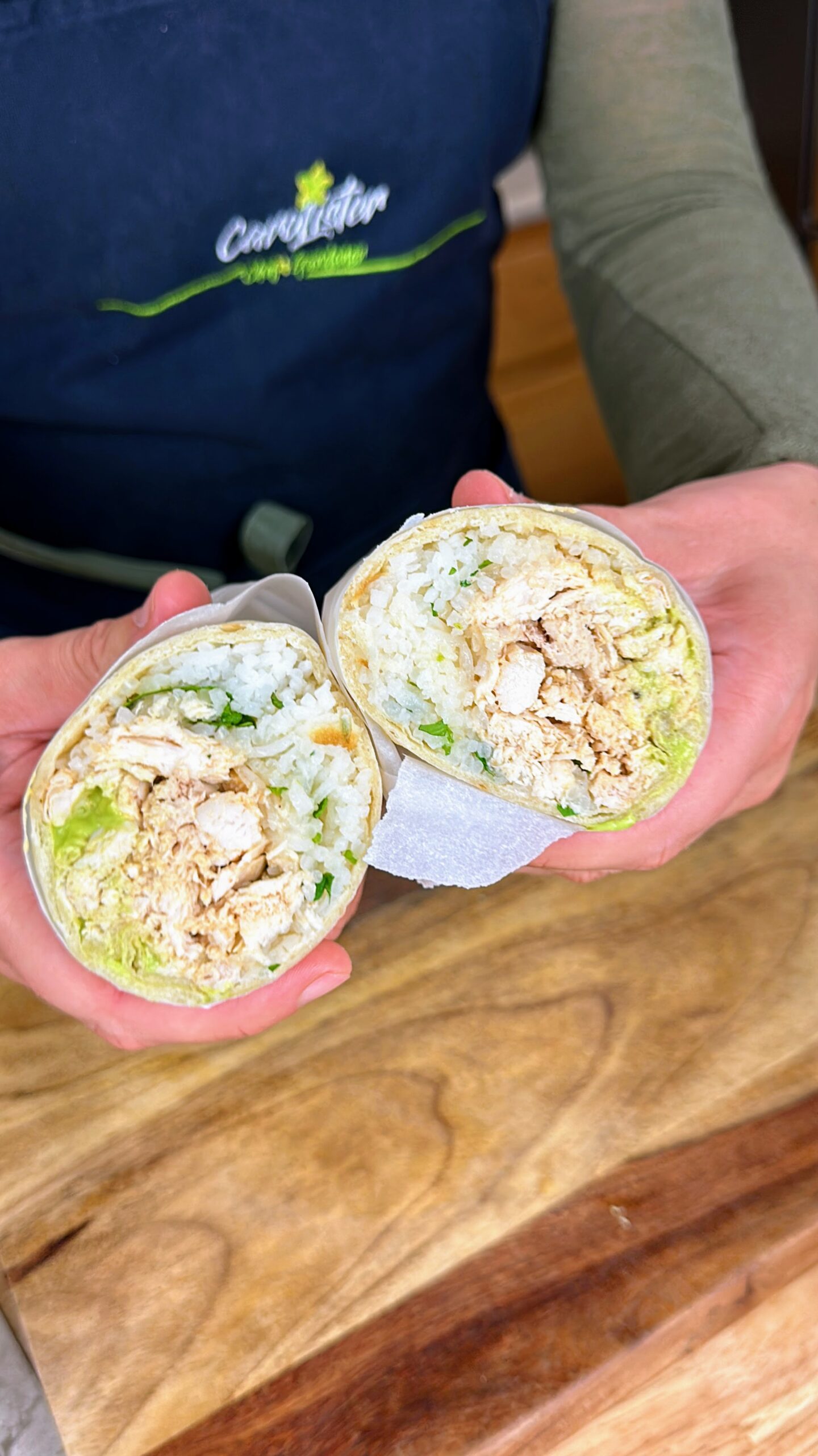 🌯Burritos de Pollo en el slow cooker con Salsa de Aguacate y Arroz con Cilantro 🌿| Meal Prep